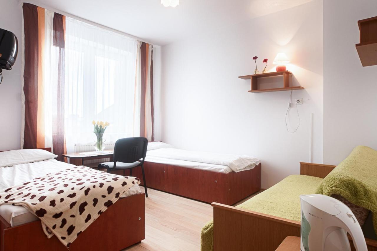Pod Arkadami Hotel Darlowko Bagian luar foto